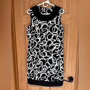 Alex sleeveless sheath dress black and white patterned women’s size 12